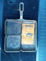 Griswold 666 with original sticker Top.jpg