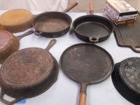 auction skillets3.jpg