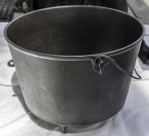 Cast Iron Bowl-010.jpg