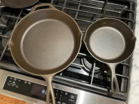 Lodge skillets.png