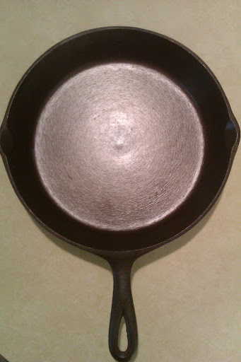 Seasoning a Cast Iron Muffin Pan 