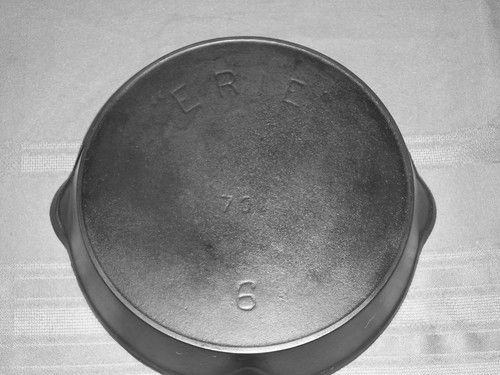 Cast Iron Skillet 6-1/2 No. 3 H Stamped Handle