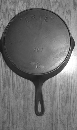 No.6 Cast Iron Skillet, 8 ⅜ inches